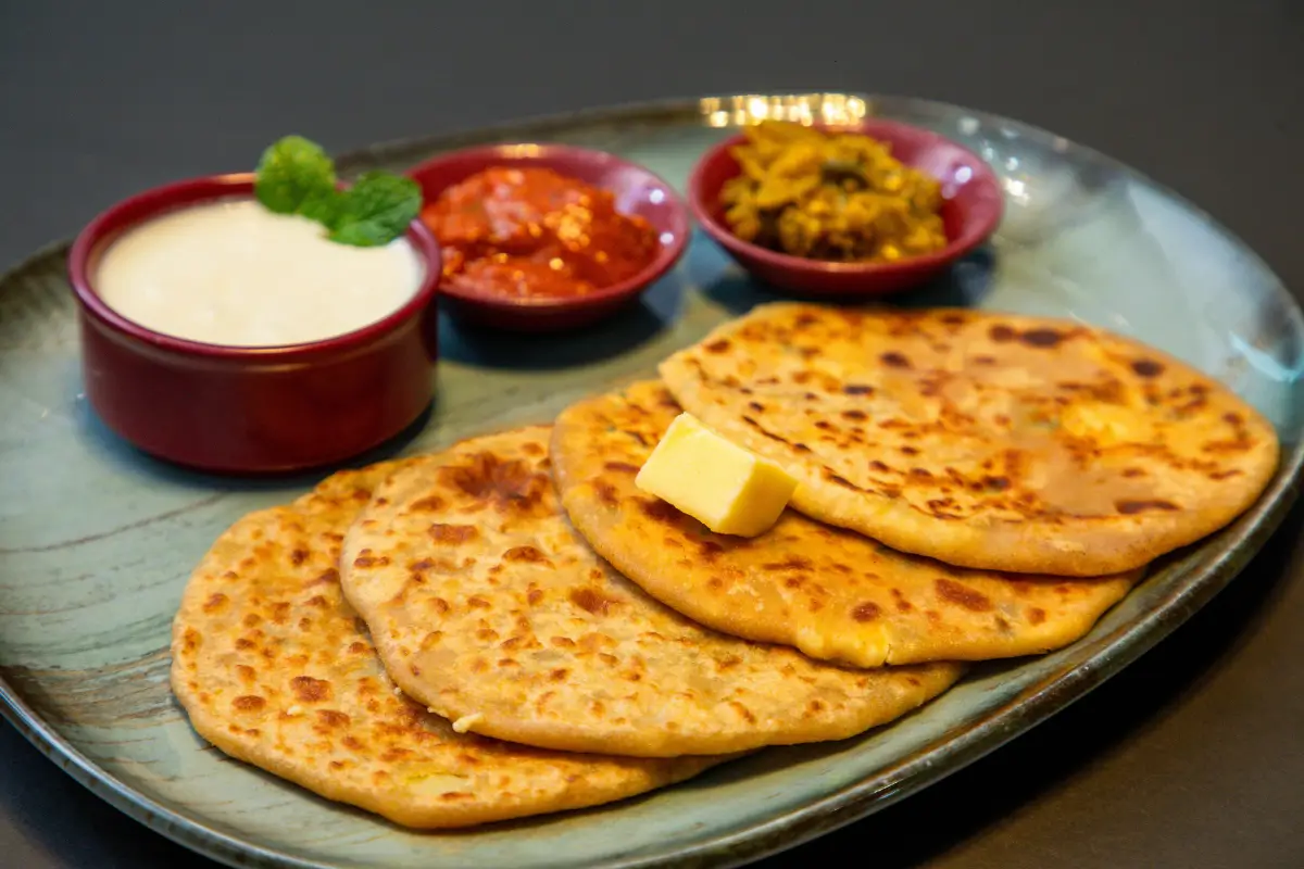 Top Paratha Places in Lahore